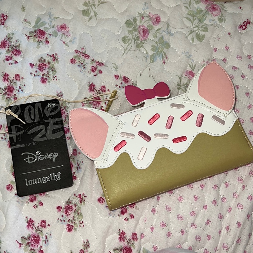 Disney Marie Loungefly Wallet NWT
